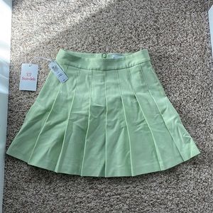 NWT ARITZIA skirt